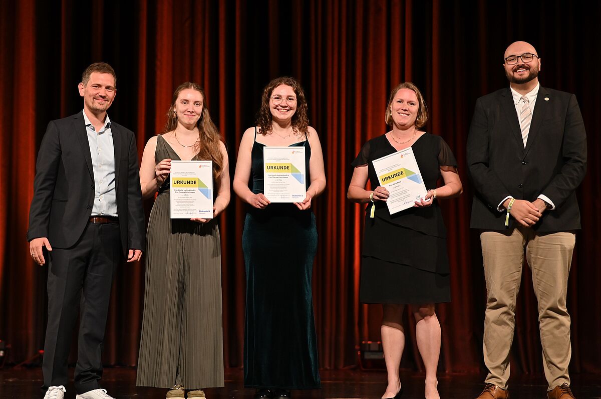 Vergabe des Alumni-Thesis-Preis